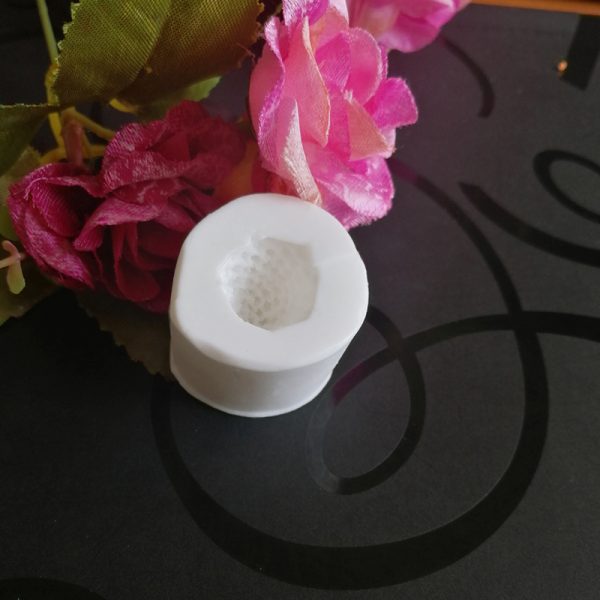 m2397-3 Amazing 1PCS Flower Core Petal Press Silicone Mould Cake Decorating Polymer Clay Tools